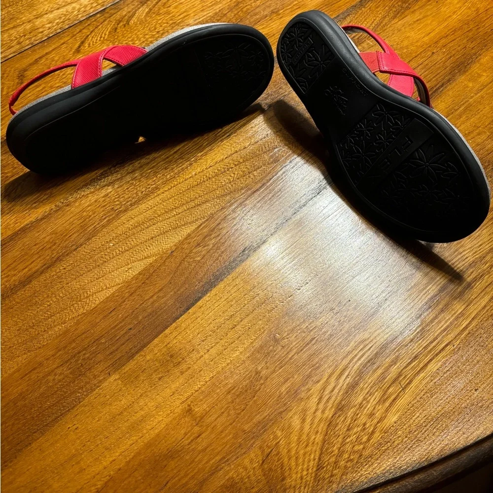 Women’s Red Sandals - Picture 3 of 3